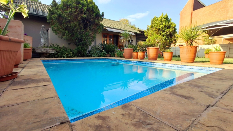 3 Bedroom Property for Sale in Vaalpark Free State